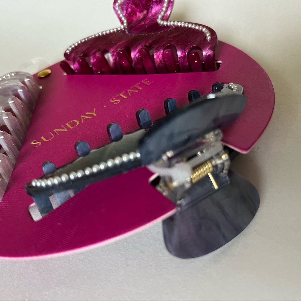 NWT 💙💖 Sunday State Hair claw clips set of 3 embellished with faux pearls - Picture 14 of 14
